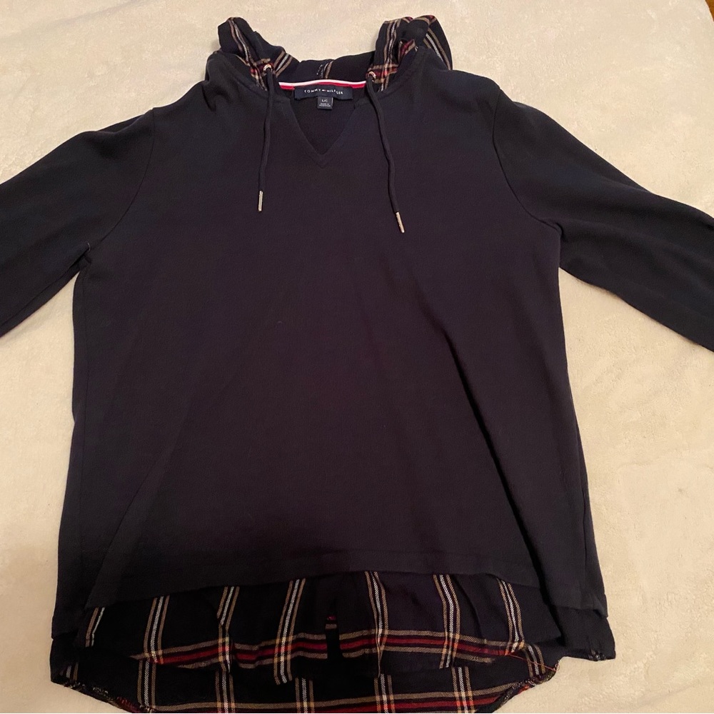 Tommy Hilfiger long sleeve shirt with hood.